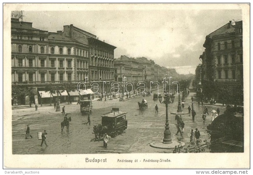 T2/T3 Budapest VI. Andr&aacute;ssy &uacute;t, K&aacute;v&eacute;h&aacute;z (EK) - Unclassified