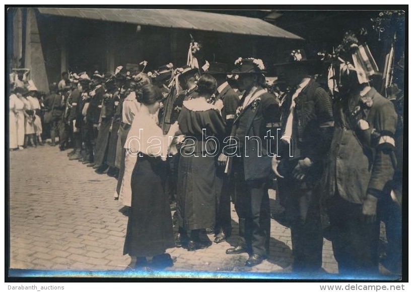 Cca 1914 A H&aacute;bor&uacute;: UrinÅ‘k Felvir&aacute;gozz&aacute;k A N&eacute;pf&ouml;lkelÅ‘ket. Fot&oacute;,... - Other & Unclassified