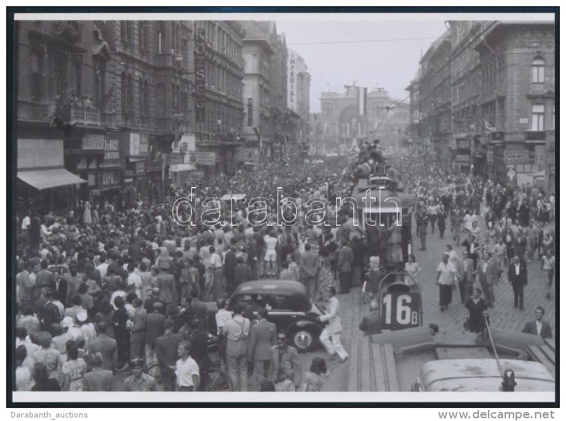 1948 Budapest, R&aacute;k&oacute;czi &uacute;t, A 75-&ouml;s &eacute;s A 16B Villamosok, Korabeli... - Other & Unclassified