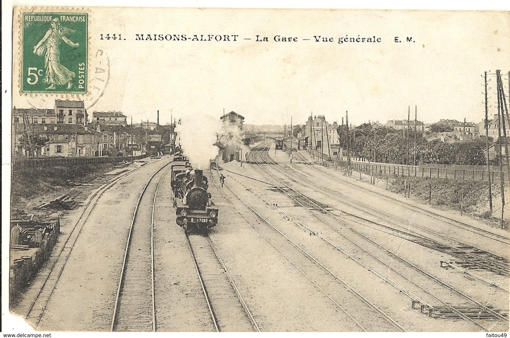 94 MAISONS ALFORT  -  La Gare  - Vue Générale ( Att Un Coin Cassé)   124 - Maisons Alfort