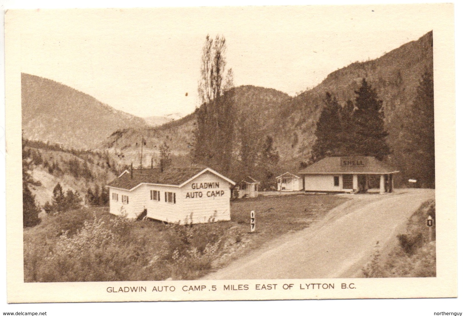 LYTTON, British Columbia, Canada, Gladwin Auto Camp, Old WB Gravure Sepia Postcard - Autres & Non Classés