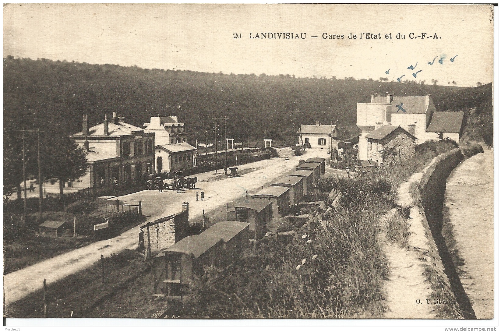 29 - LANDIVISIAU      Gares De L'Etat Et Du C.F.A. - Landivisiau