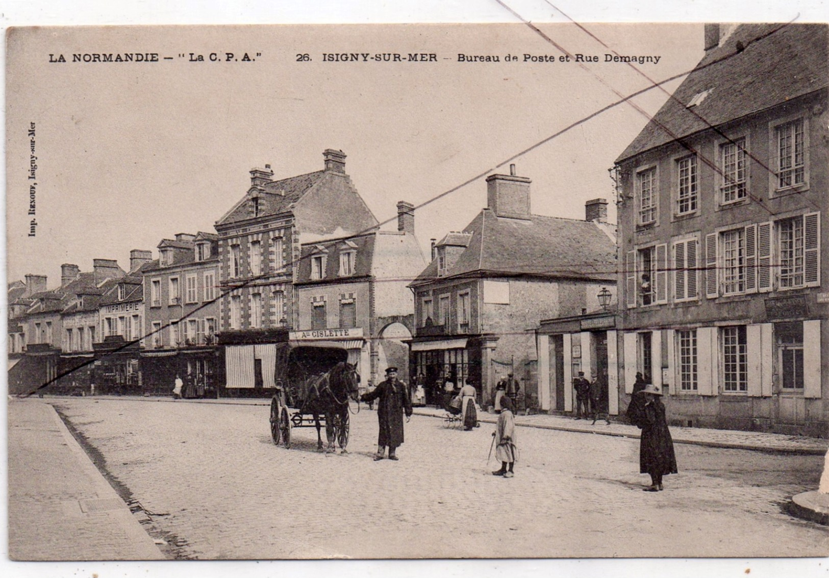 Isigny-sur-Mer , Poste Et Rue Demagny - Autres & Non Classés