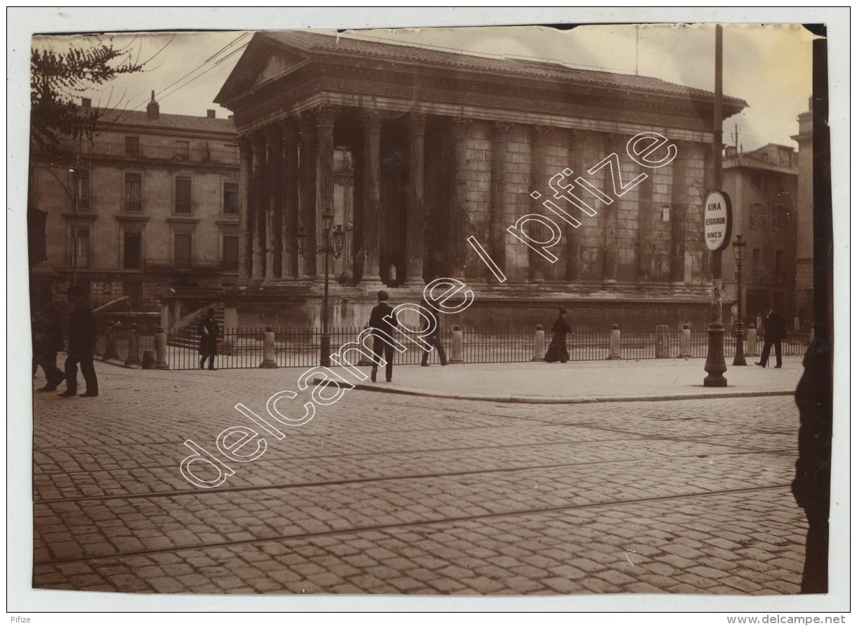 Nîmes. 3 Photos Vers 1900. - Lieux