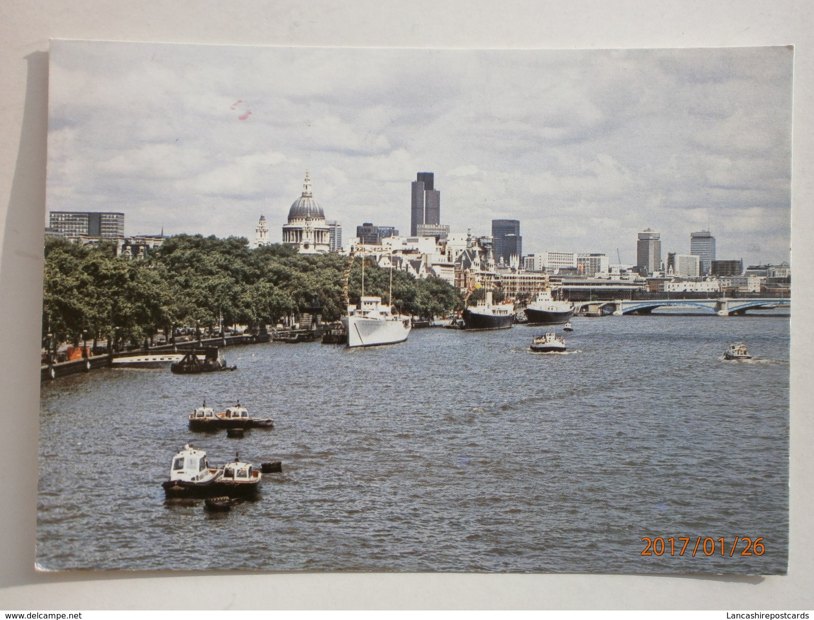 Postcard London St Pauls Cathedral From River Thames My Ref B2104 - St. Paul's Cathedral