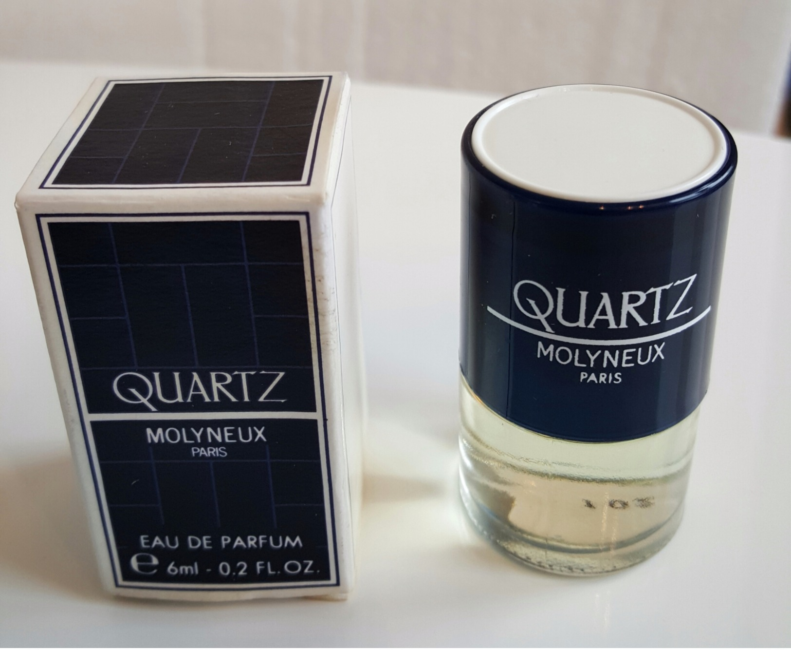 Miniature De Parfum Quartz Molyneux - Miniatures Femmes (avec Boite)