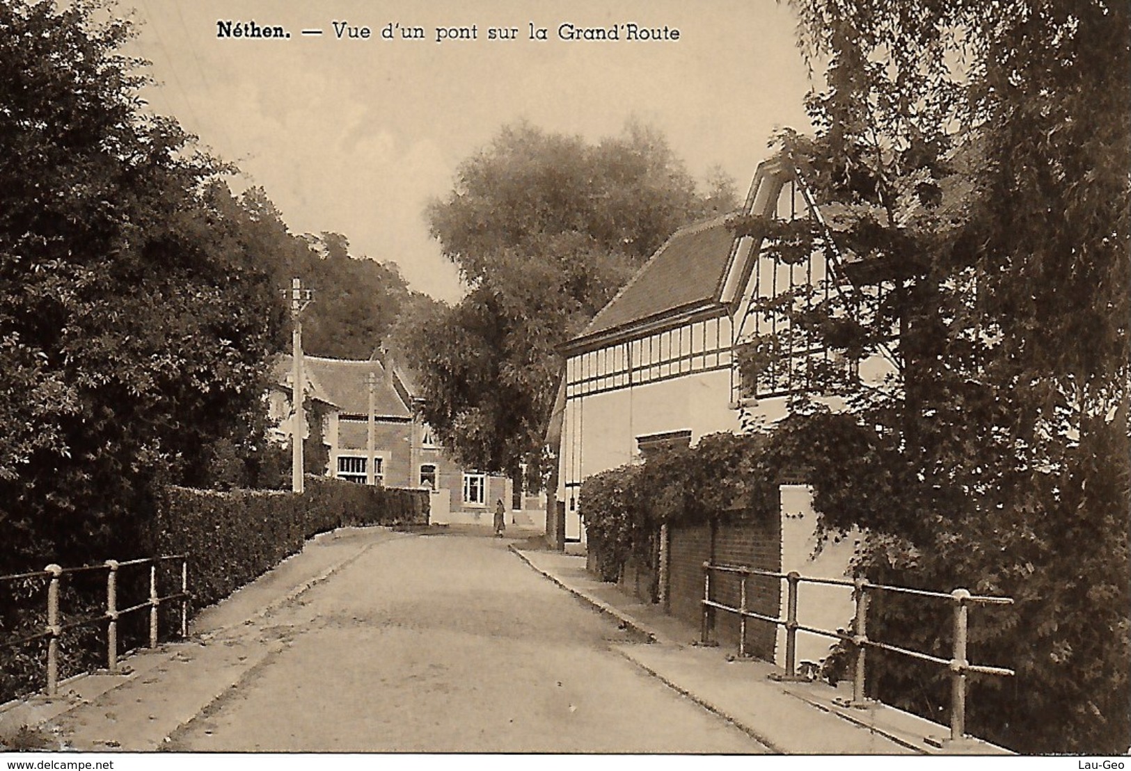 GREZ-DOICEAU.  NETHEN.  VUE D'UN PONT SUR LA GRAND'ROUTE. - Grez-Doiceau