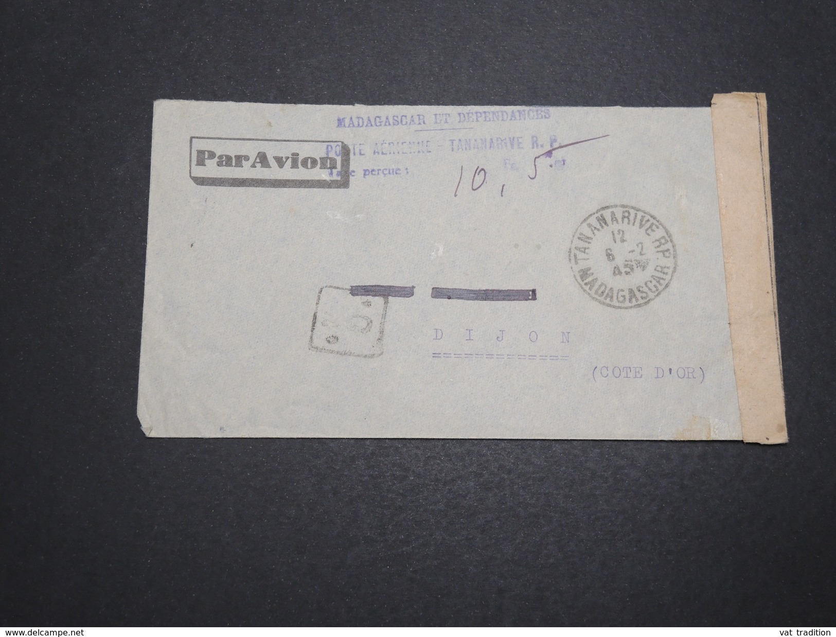 FRANCE / MADAGASCAR - Env.avec Griffe De Surtaxe Aérienne De Tananarive Pour La France En 1945  - A Voir - L 6206 - Poste Aérienne