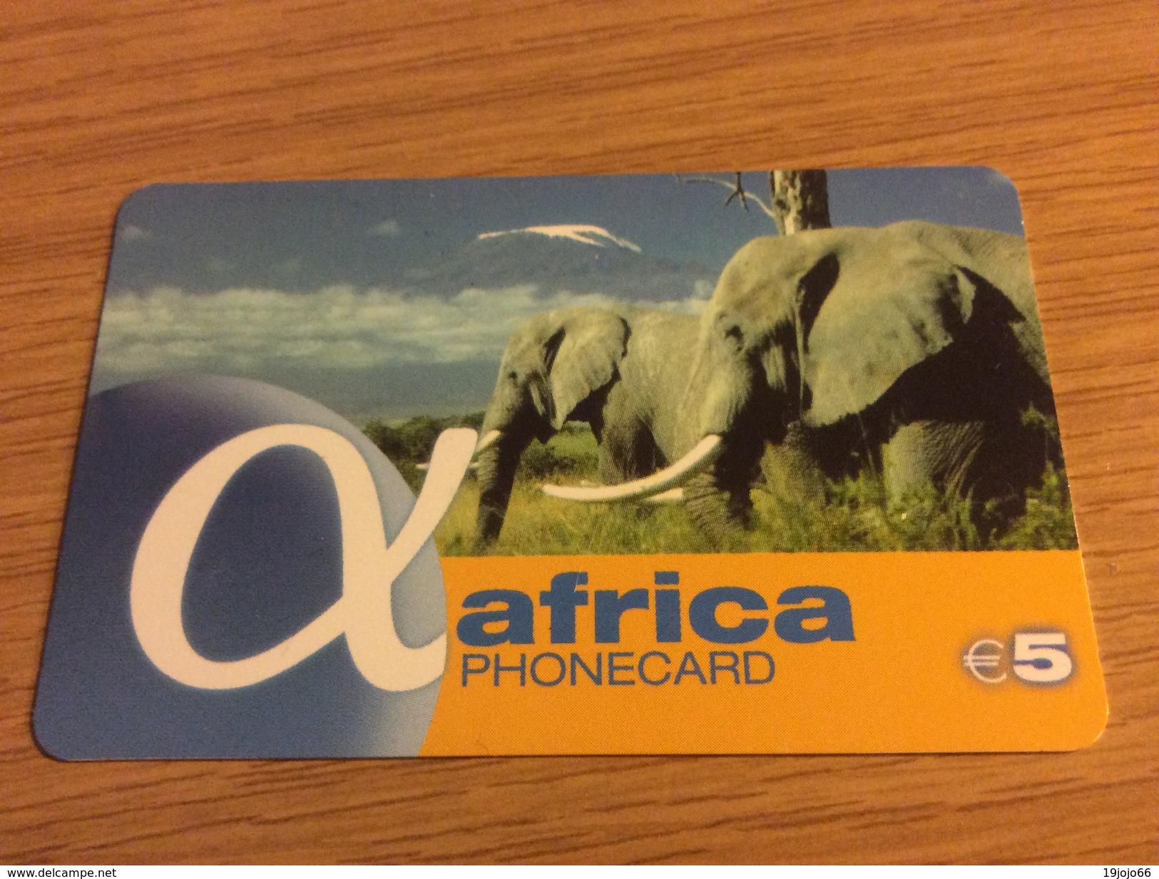 Africa Phone Card Elefants   - 5 Euro   - Little Printed  -   Used Condition - GSM, Cartes Prepayées & Recharges