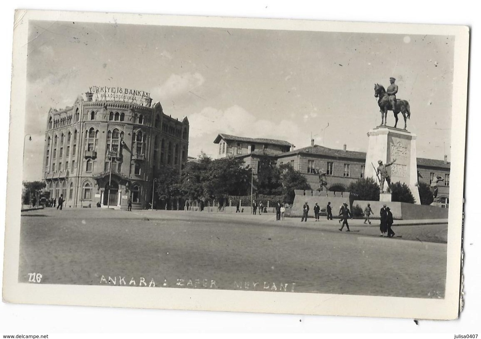 ANKARA (Turquie) Place Statue - Turkey