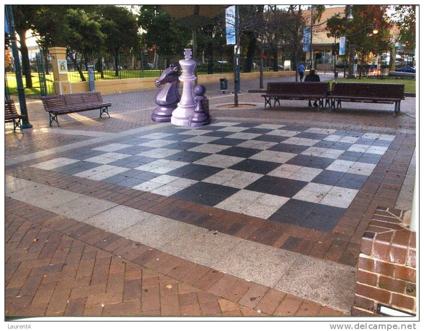 Giant Chess Board - Jeux D´Echec Géant - Australia - NSW - Liverpool - Macquarie Street Mall - Chess