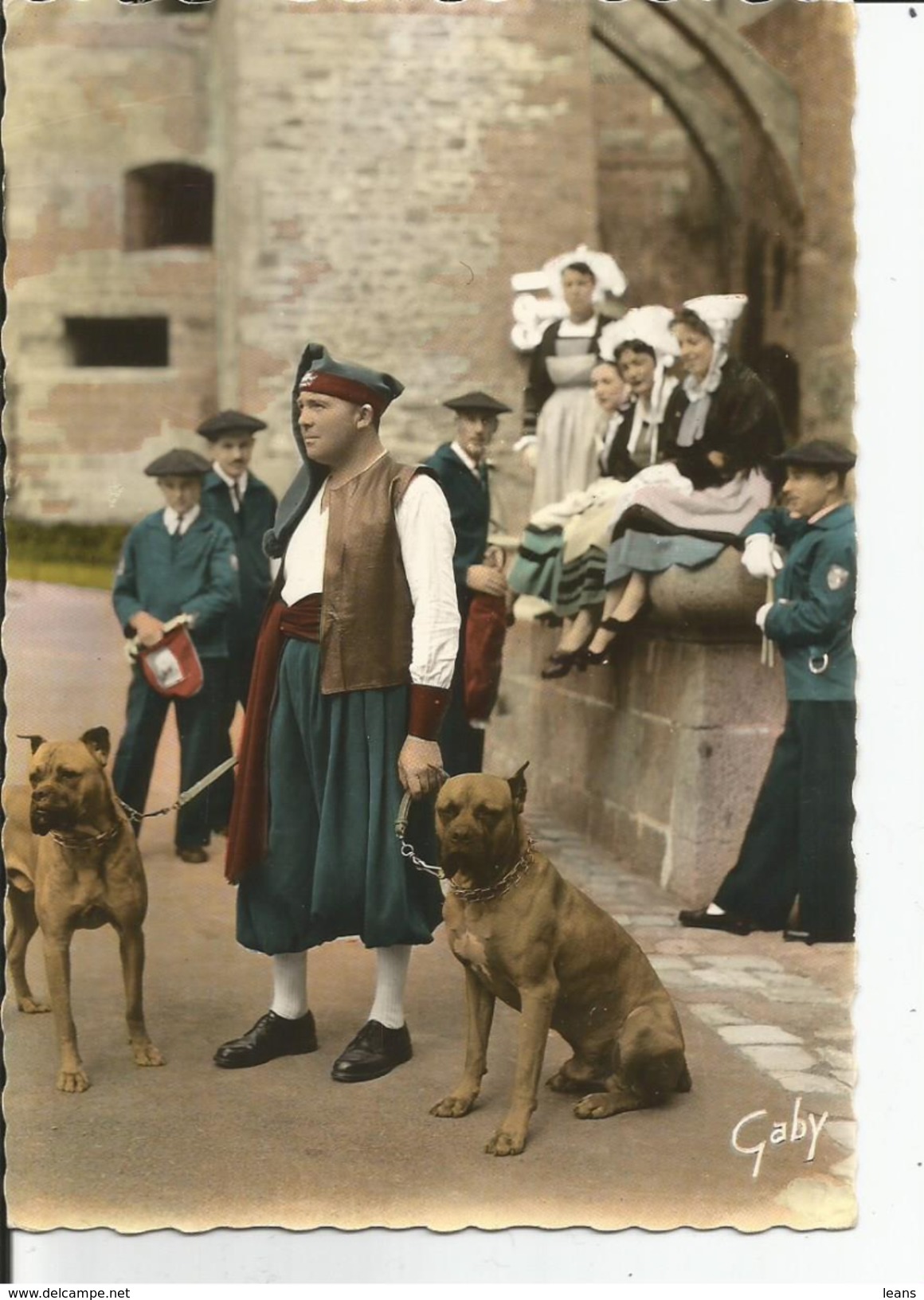 SAINT MALO  Groupe Folklorique  " QUIC EN GROIGNE "  Chiennetier Et Chiens Du Guet   No 6 S - Personnages