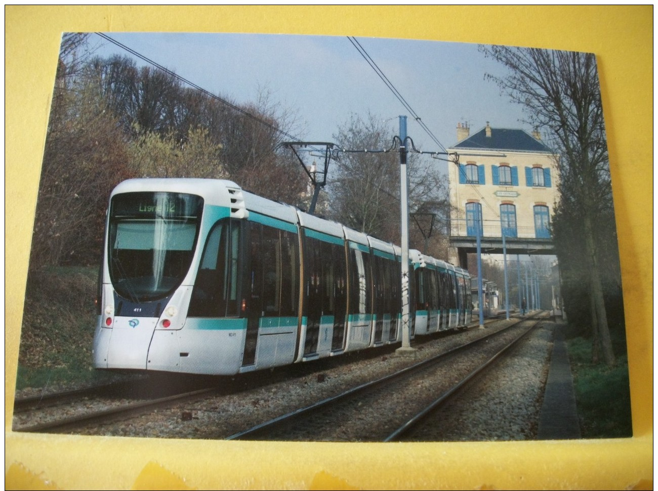 TRAIN 5228 - VUE N° 01/01 - SERIE DE 1 CARTE SUR LE TRAMWAY DE SAINT CLOUD DANS LES HAUTS DE SEINE - Tramways