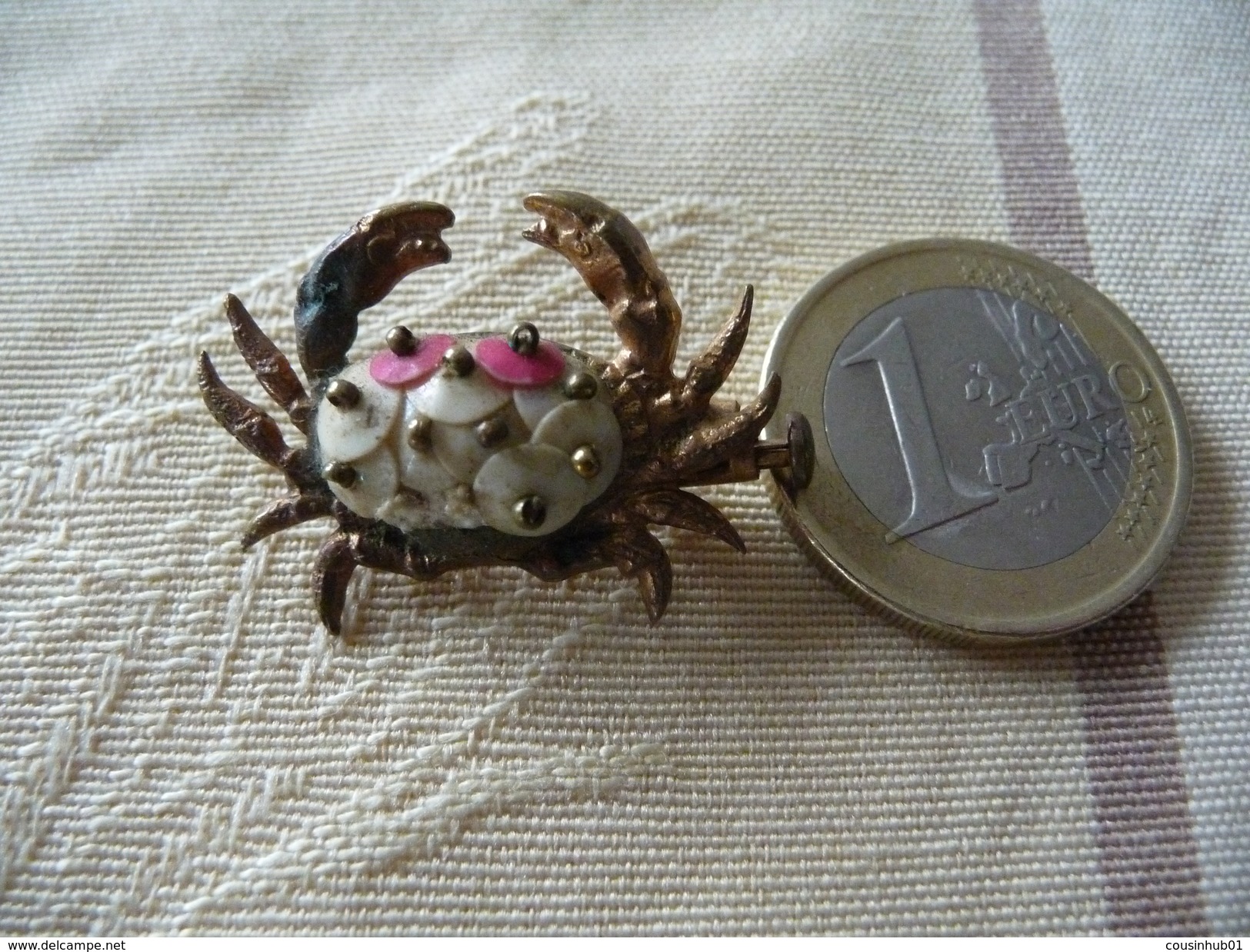 Bijou Ancien D'enfant - Petite Broche - "Crabe" - Très Mignon - Avec Fermoir à L'ancienne - Broches