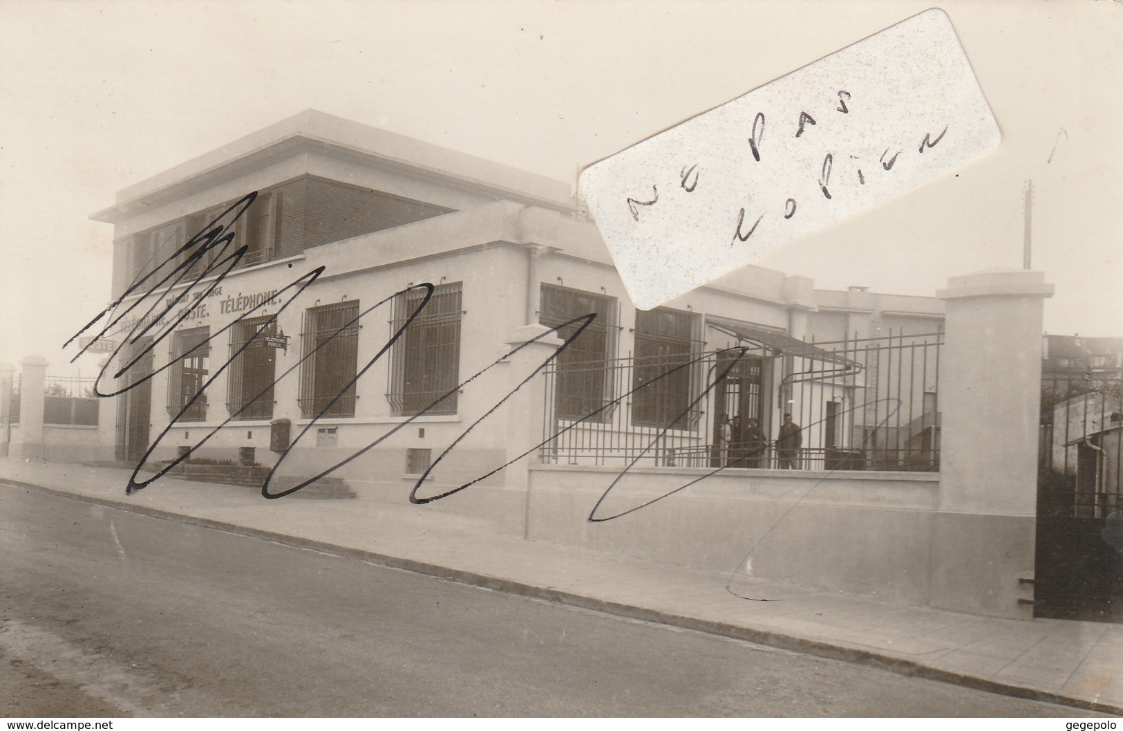 BRETIGNY Sur ORGE - La Poste     ( Carte Photo )  En L'état - Bretigny Sur Orge