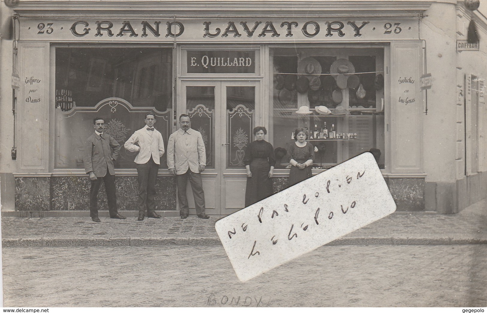 BONDY - Grand Lavatory - E. QUILLARD -  23 Rue De La Croix  ( Carte Photo ) - Bondy