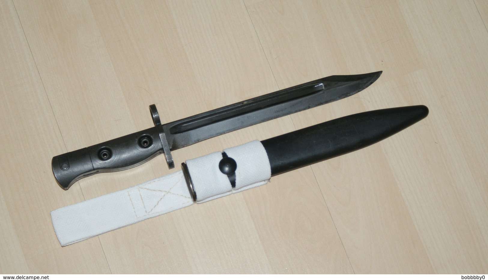 BAIONNETTE A IDENTIFIER - TOUT ACIER - - Knives/Swords