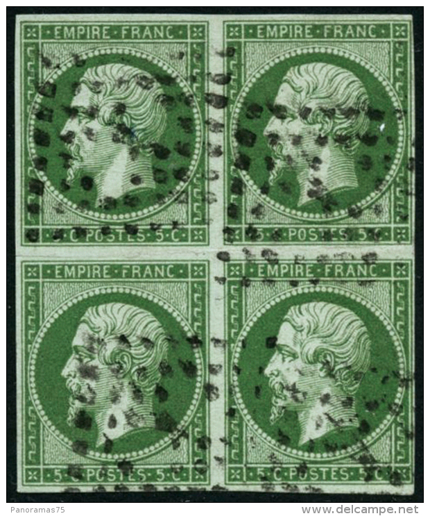 N&deg;12b 5c Vert, Bloc De 4 Coup De Ciseaux Et Pli Dans La Marge Horizontale Hors Timbres - B - 1853-1860 Napoléon III.