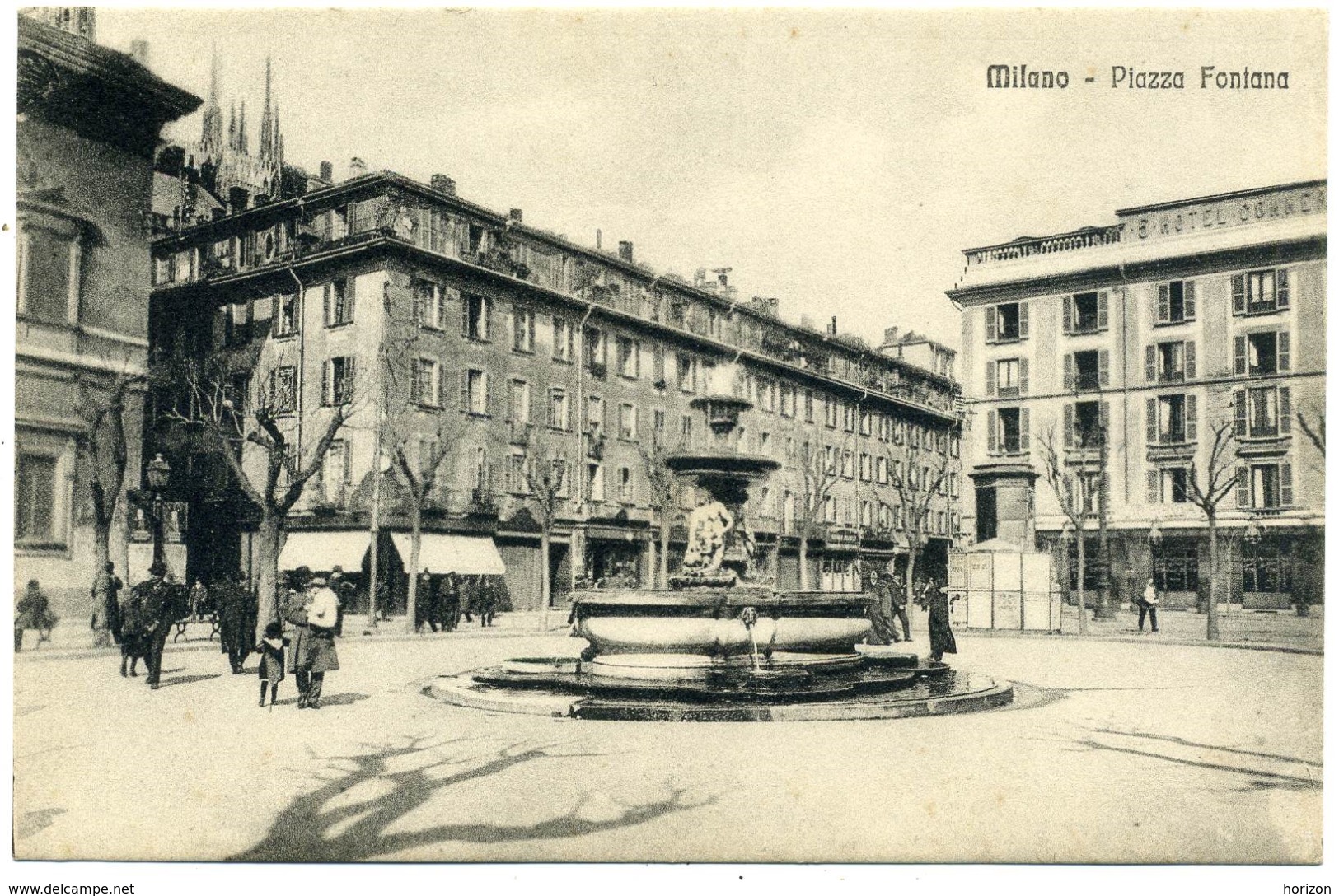 P.14.bis  MILANO - Piazza Fontana - Milano