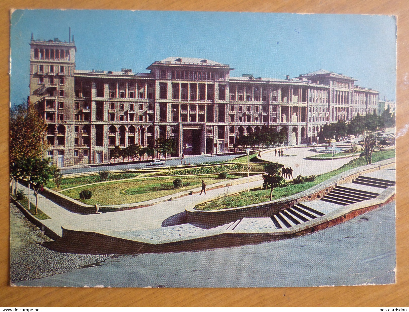 AZERBAIJAN  - Old Postcard - BAKU. Lermontov Square  - 1977 Stationery - Azerbaigian