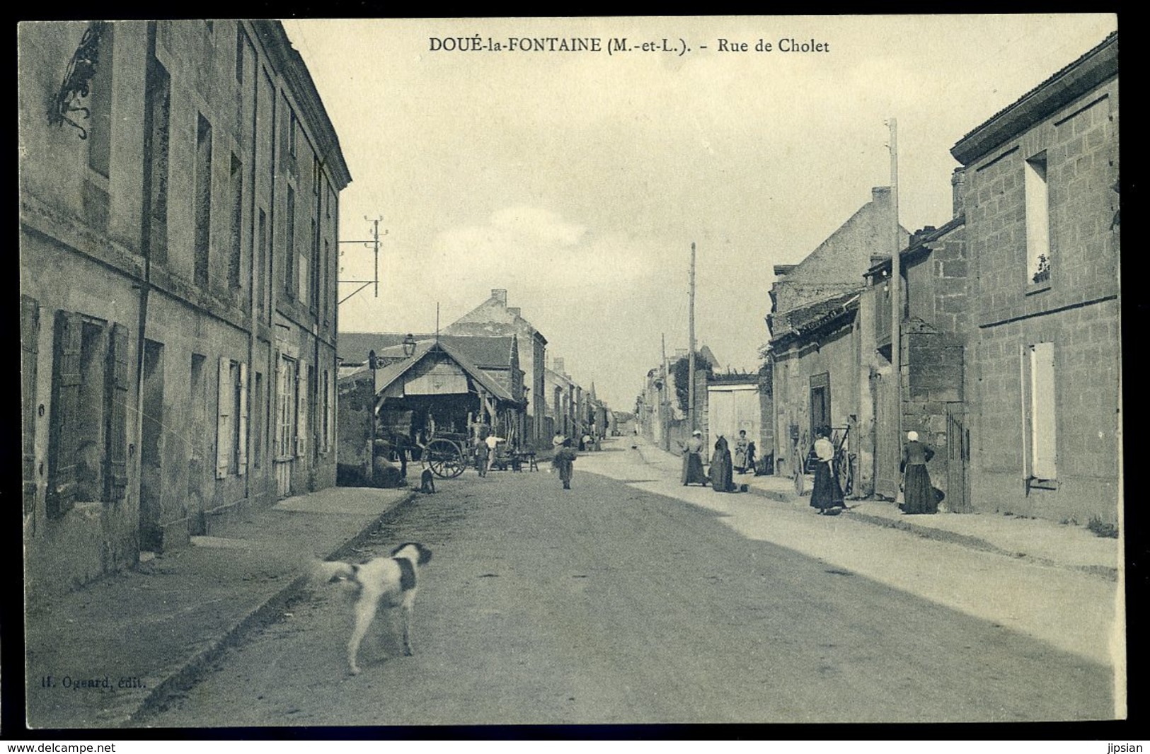 Cpa  Du  49  Doué La Fontaine - Rue De Cholet  NCL35 - Doue La Fontaine