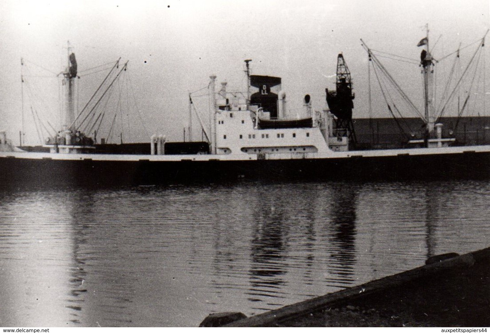 5 Photos Originales Cargo à Quai à Identifier - Paquebots - Navires Marchands & Tourismes - Brackrock 113/14 - Barche