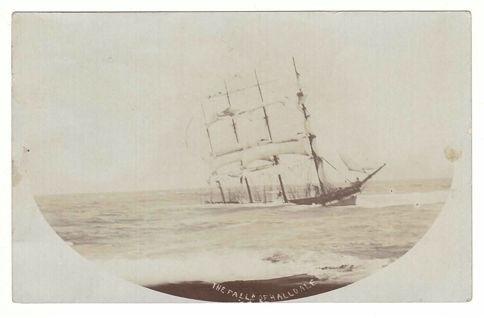 Falls Line (Scotland) Barque 'Falls Of Halladale', Sailing Ship, Wrecked Peterborough (Australia) 1908, Photo Postcard - Sailing Vessels