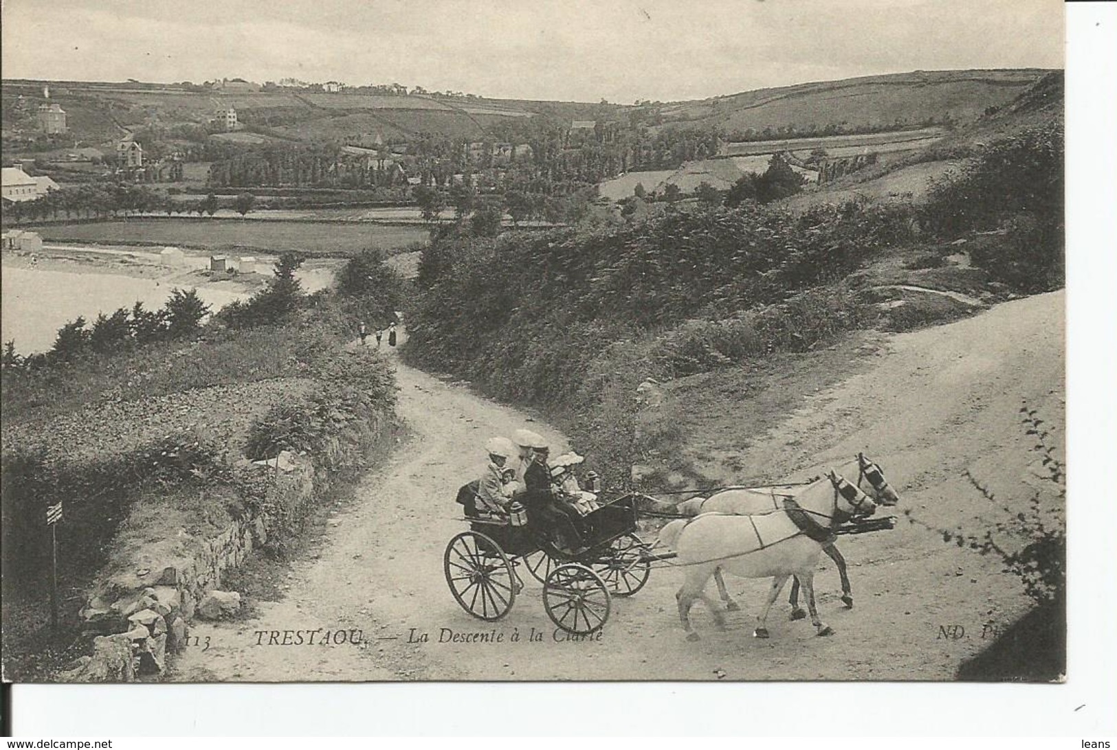 TRESTAOU   La Descente à La Clarté   ,bel Attelage ,caléche - Spannen