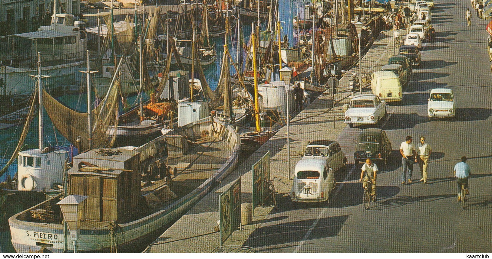 Cesenatico: FIAT 500 NUOVA '58, 600, FORD CORTINA, FIAT 600T & 850 - FISHING BOATS  - Porto Canale - PKW