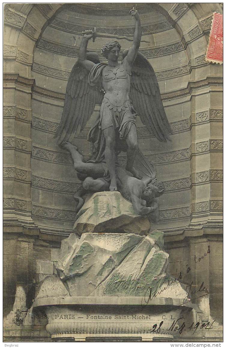 PARIS       FONTAINE ST MICHEL     SCULPTURE   ART - Statues
