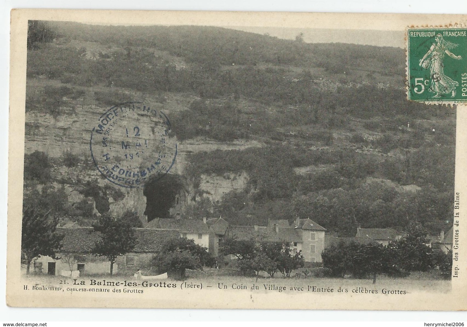 Isère - 38 - La Balme Les Grottes Un Coin Du Village Avec L'entrée Des Célèbres Ed Bonhomme Concessionaire Cachet - La Balme-les-Grottes