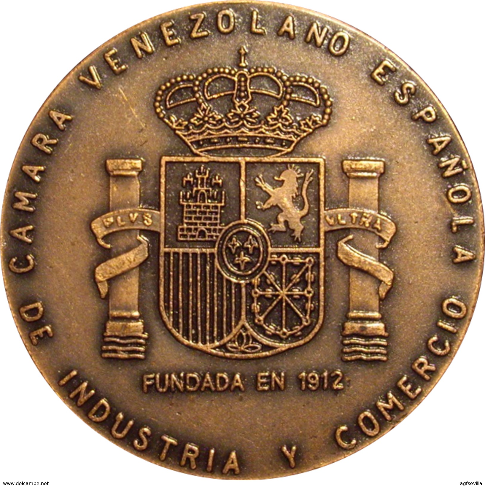 MEDALLA CAMARA VENEZOLANO ESPAÑOLA DE INDUSTRIA Y COMERCIO. CON ESTUCHE - Firma's