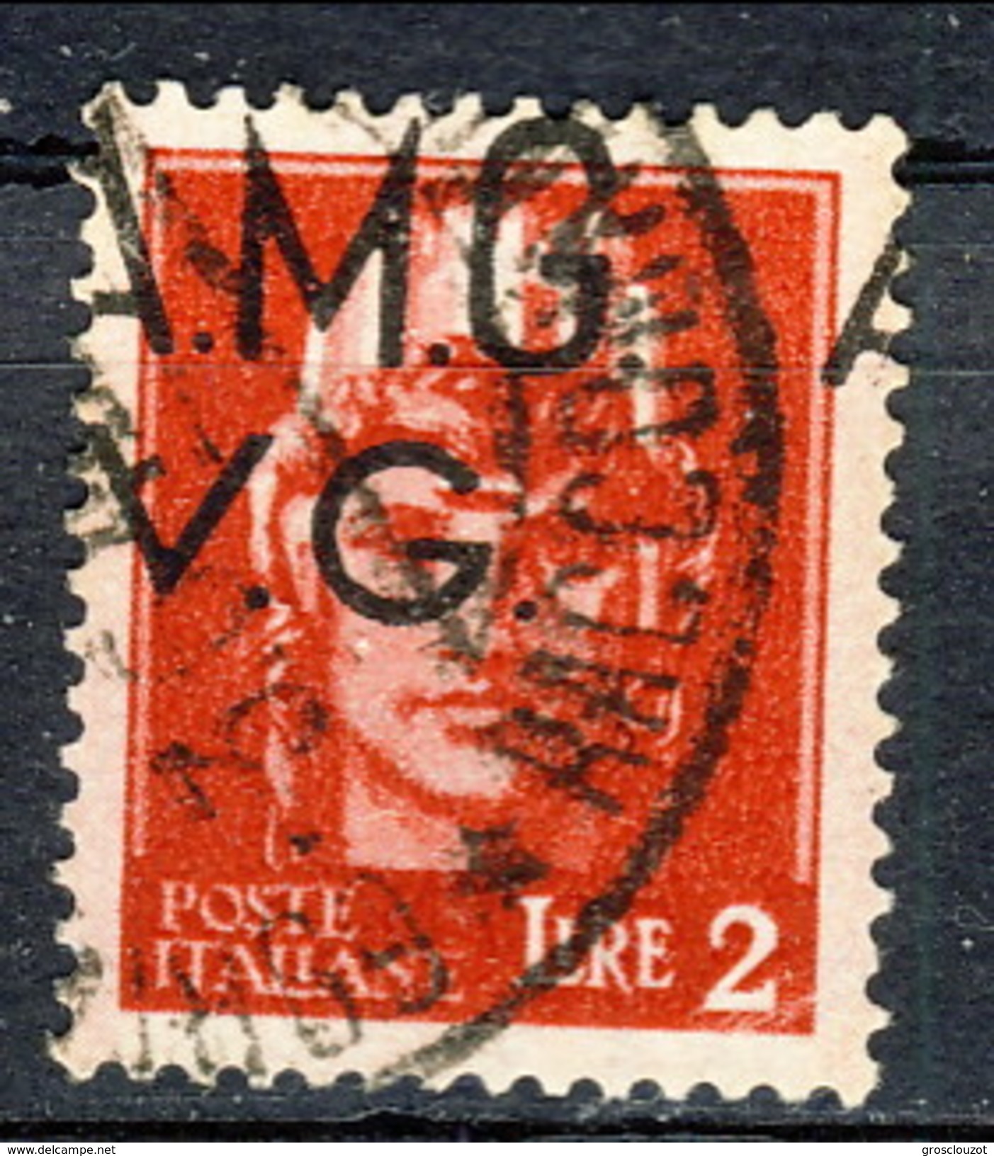 Trieste VG Zona A 1945 - 47 N. 9hc L. 2  Carminio VARIETA' SOVRASTAMPA SPOSTATA A SX Usato Cat. &euro; 35 - Usados