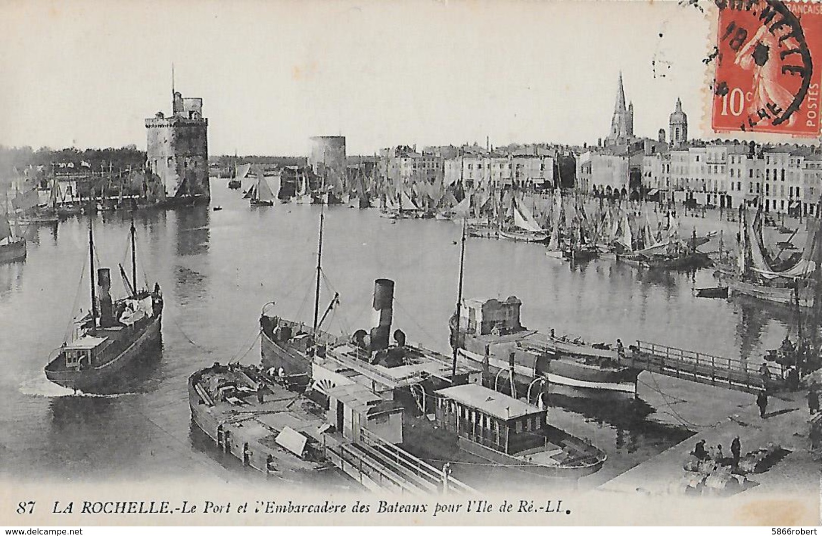 CARTE POSTALE ORIGINALE ANCIENNE : LA ROCHELLE  LE PORT EMBARCADERE BATEAUX ILE DE RE ANIMEE CHARENTE MARITIME (17) - Ferries