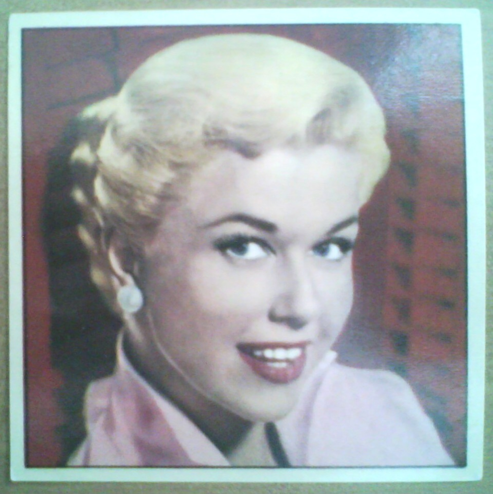 CINE-FOTO - MOVIE ARTISTS - DORIS DAY - OLD PRINT PHOTO PICTURE CARD / CHROMO PORTUGAL 1960 CINEMA FILM STARS - Verzamelingen