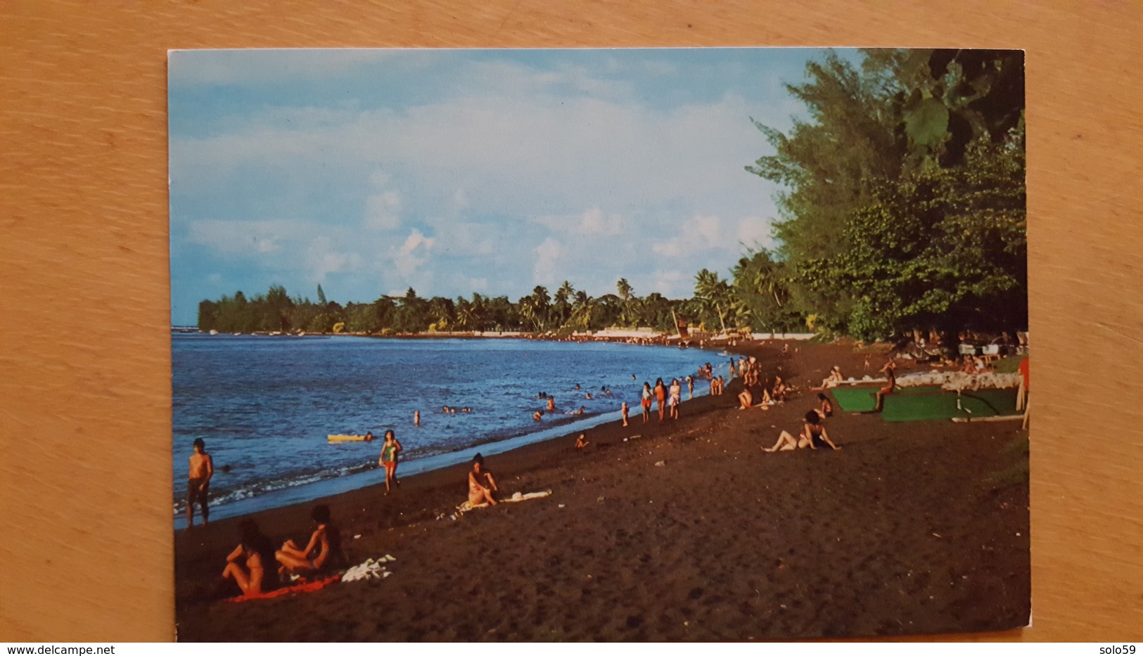 LA PLAGE DE TAAONE A 1 KM. DE LA VILLE - Carte Postale Neuve Années 70 - Très Bon état - Dos Partagé - Polynésie Française