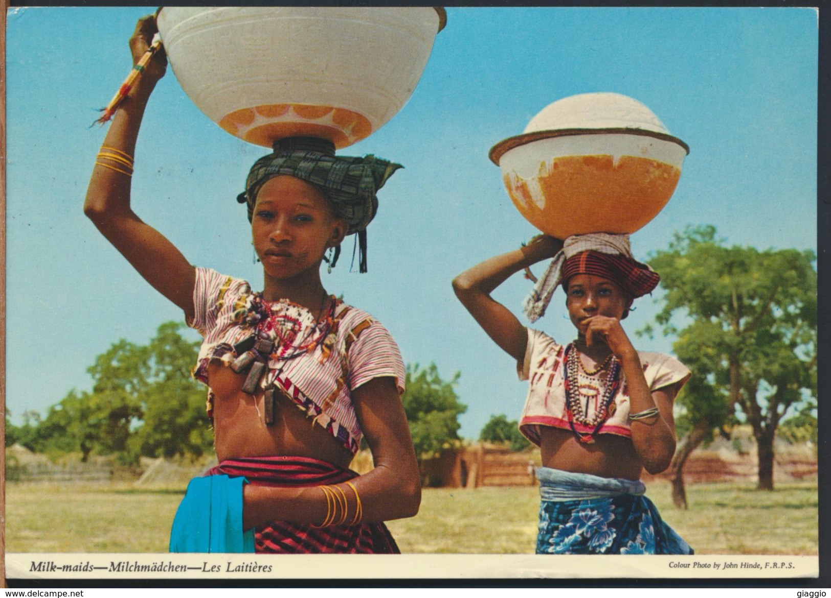 °°° 496 - ZAMBIA - MILK MAIDS - 1980 With Stamps °°° - Zambia