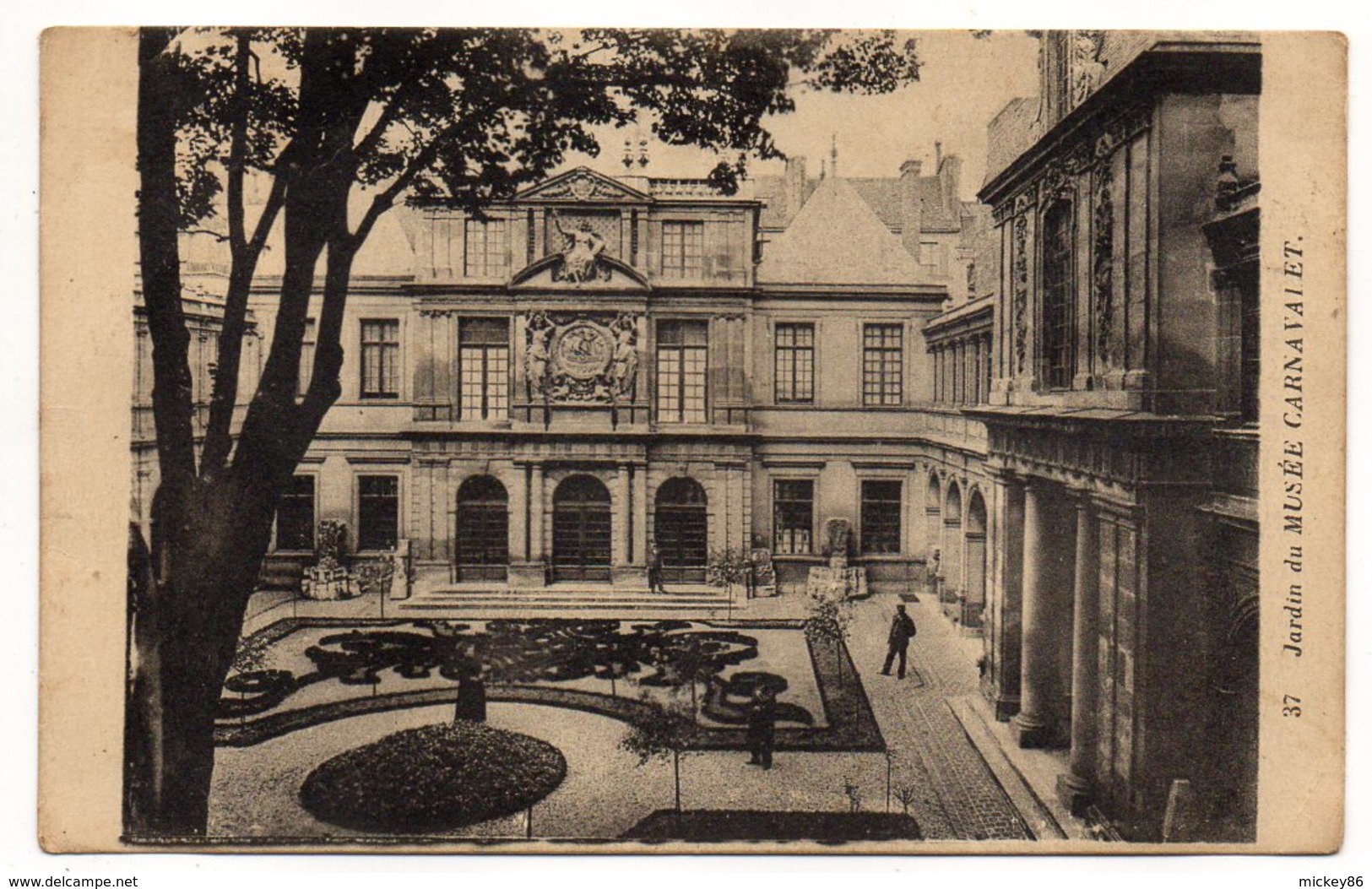 PARIS 3° --Jardin Du Musée Carnavalet  (petite Animation) N° 37  éd A.Moutet - Arrondissement: 03