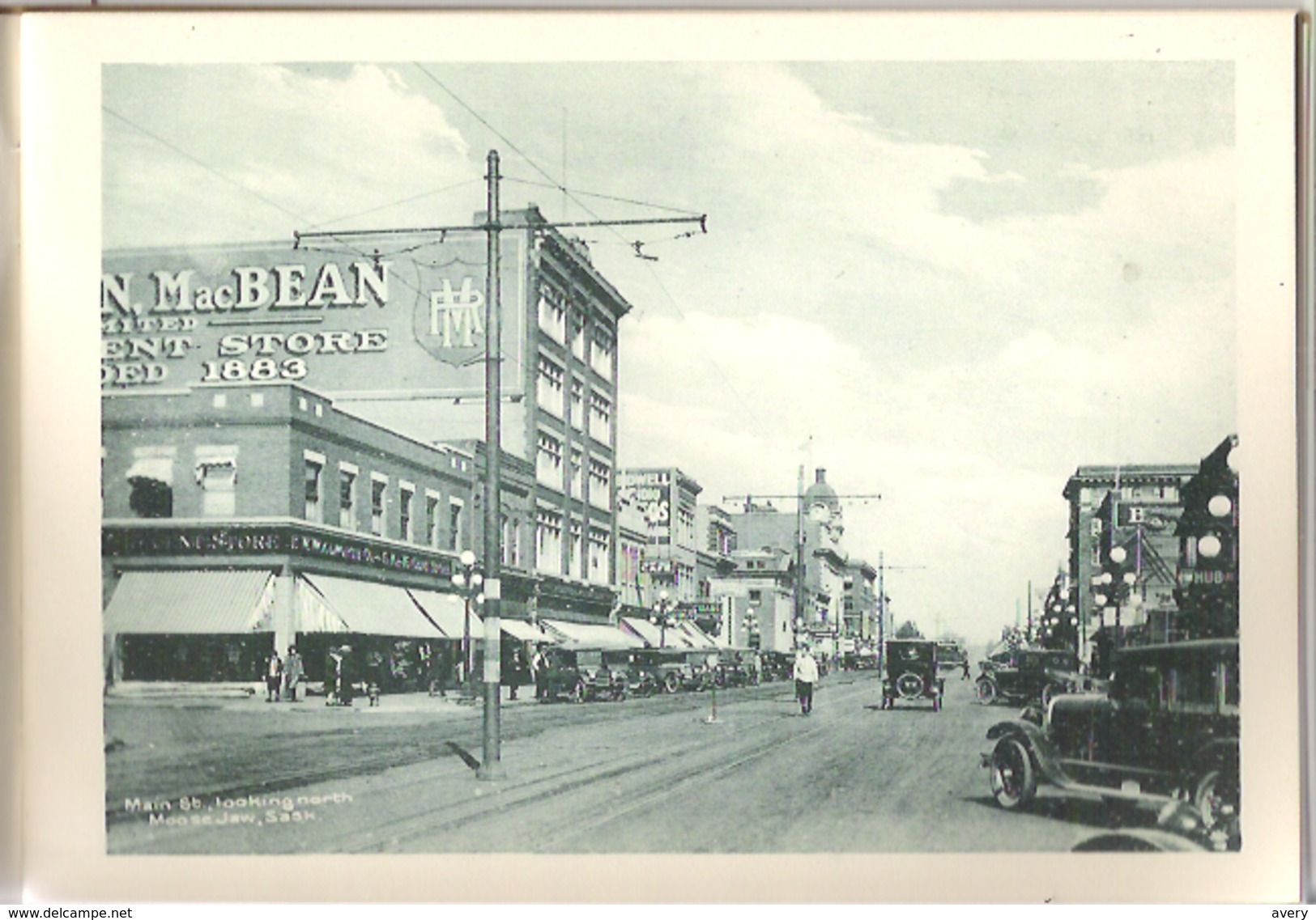 Souvenir Book Of Views  Moose Jaw, Saskatchewan, Canada The Railway Capital Of Saskatchewan 31 Images - North America