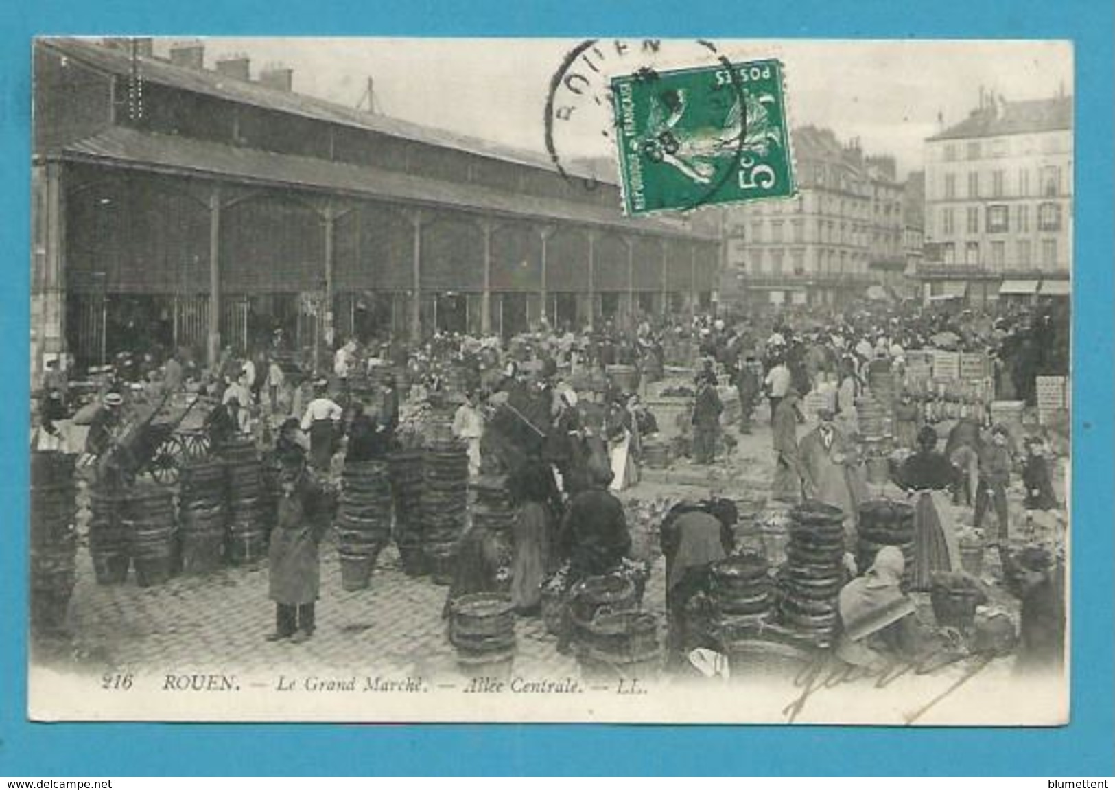 CPA 216 - Métier Marchands Ambulants Le Grand Marché Allée Centrale ROUEN 76 - Rouen