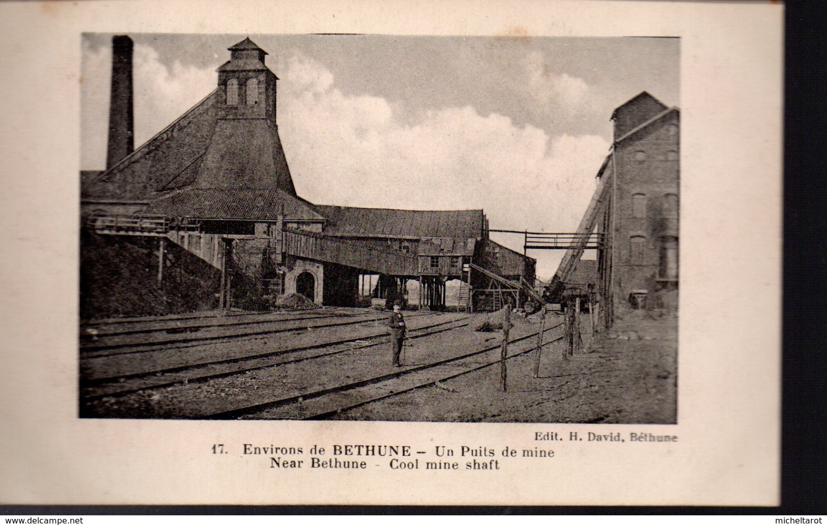 Pas-de-Calais : Béthune : Un Puits De Mines - Bethune