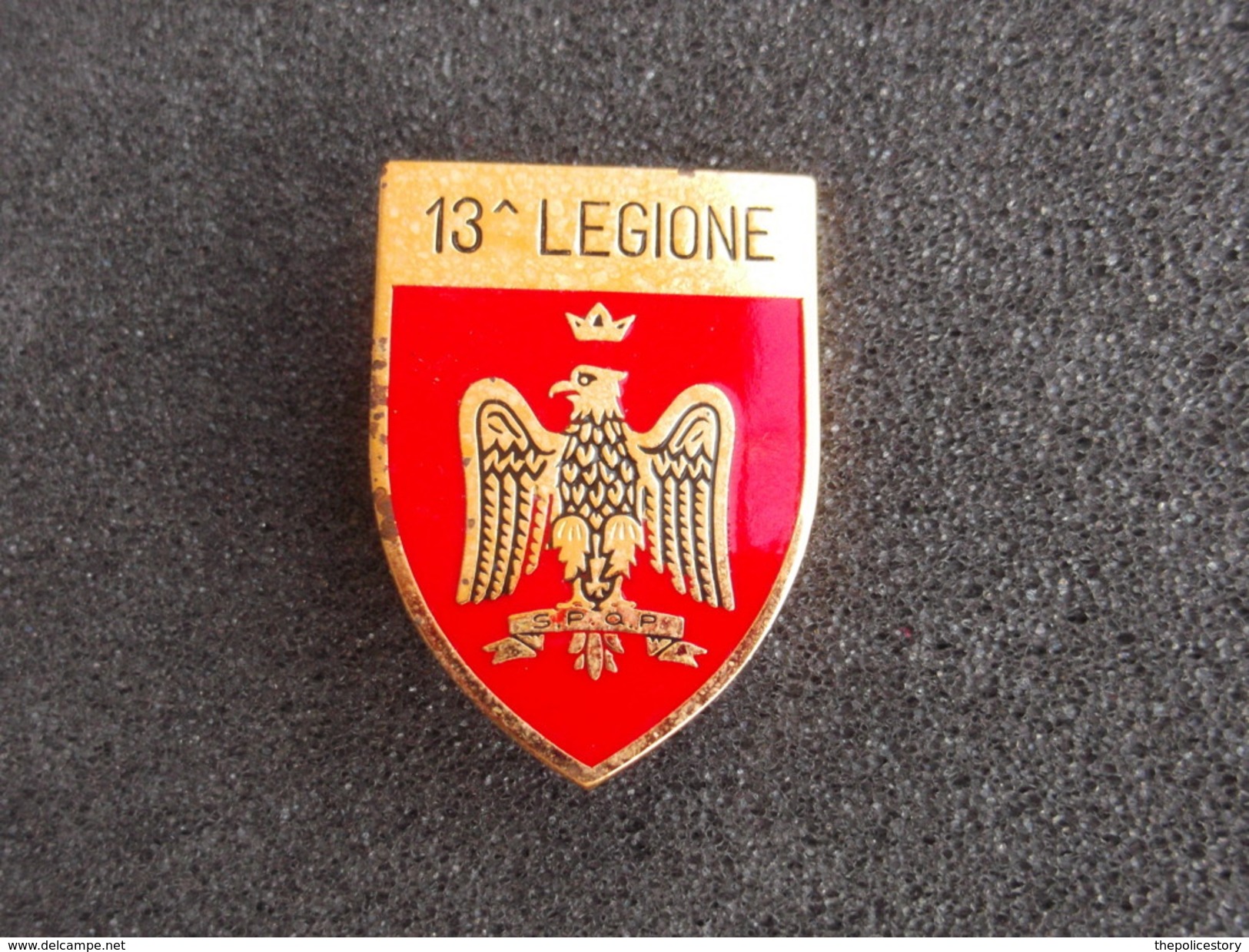 Scudetto Metallico Vintage Guardia Di Finanza 13° Legione  Bomisa - Polizei