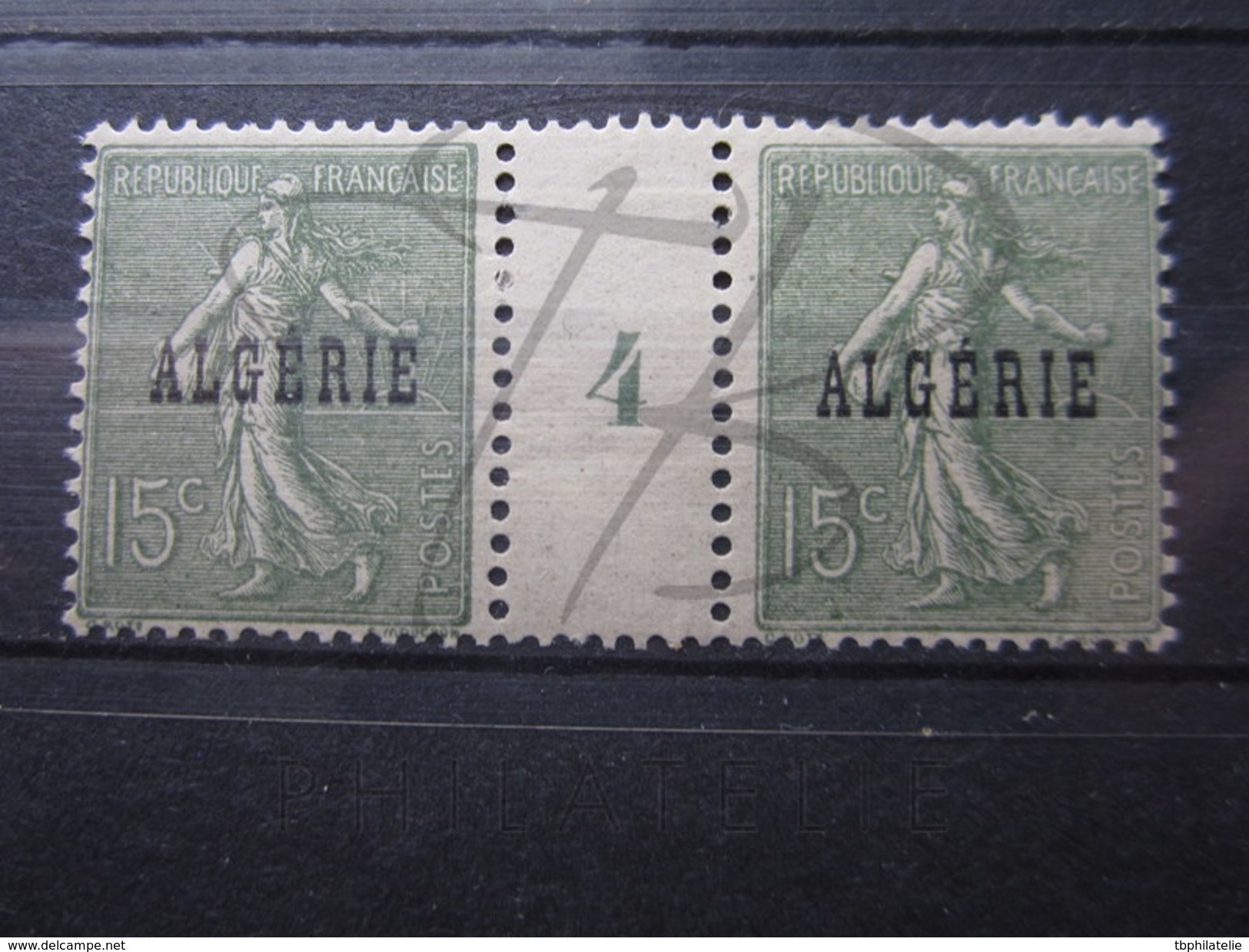 VEND TIMBRES D ' ALGERIE N° 10 , MILLESIME 4 , NEUFS AVEC CHARNIERES !!!! - Unused Stamps