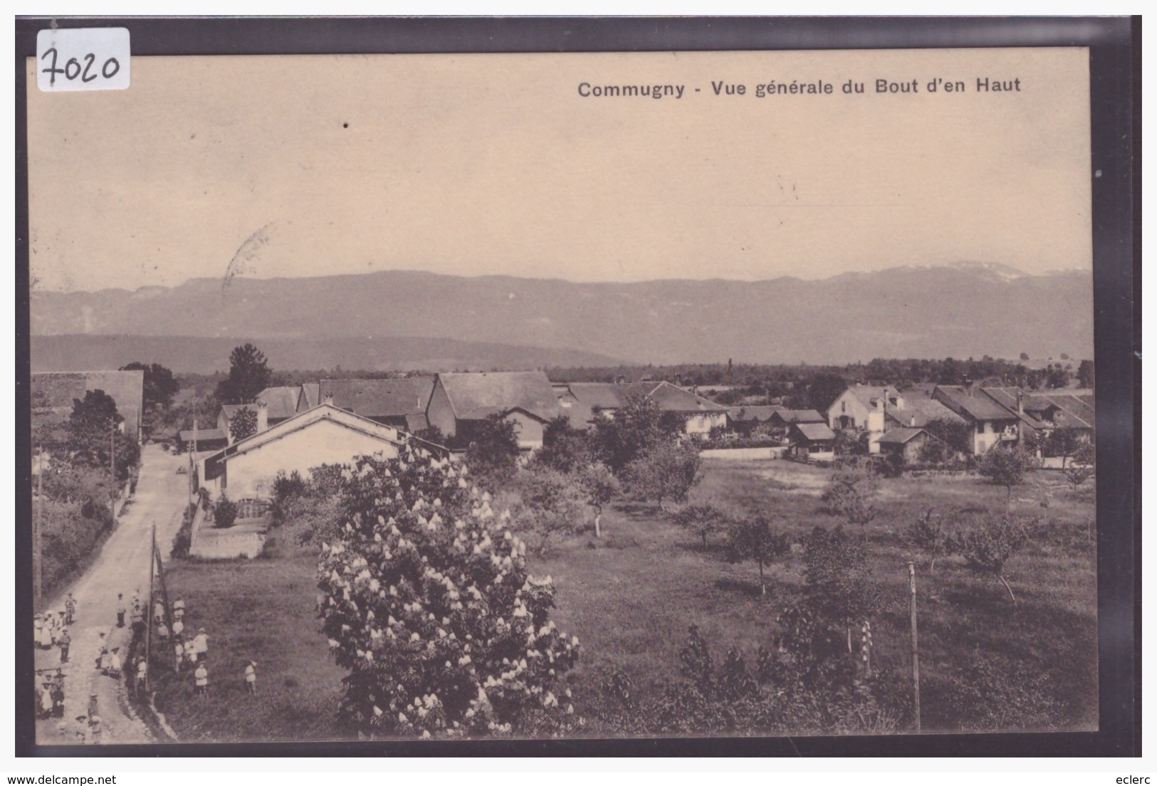 DISTRICT DE NYON - COMMUGNY - BOUT D'EN HAUT - TB - Commugny