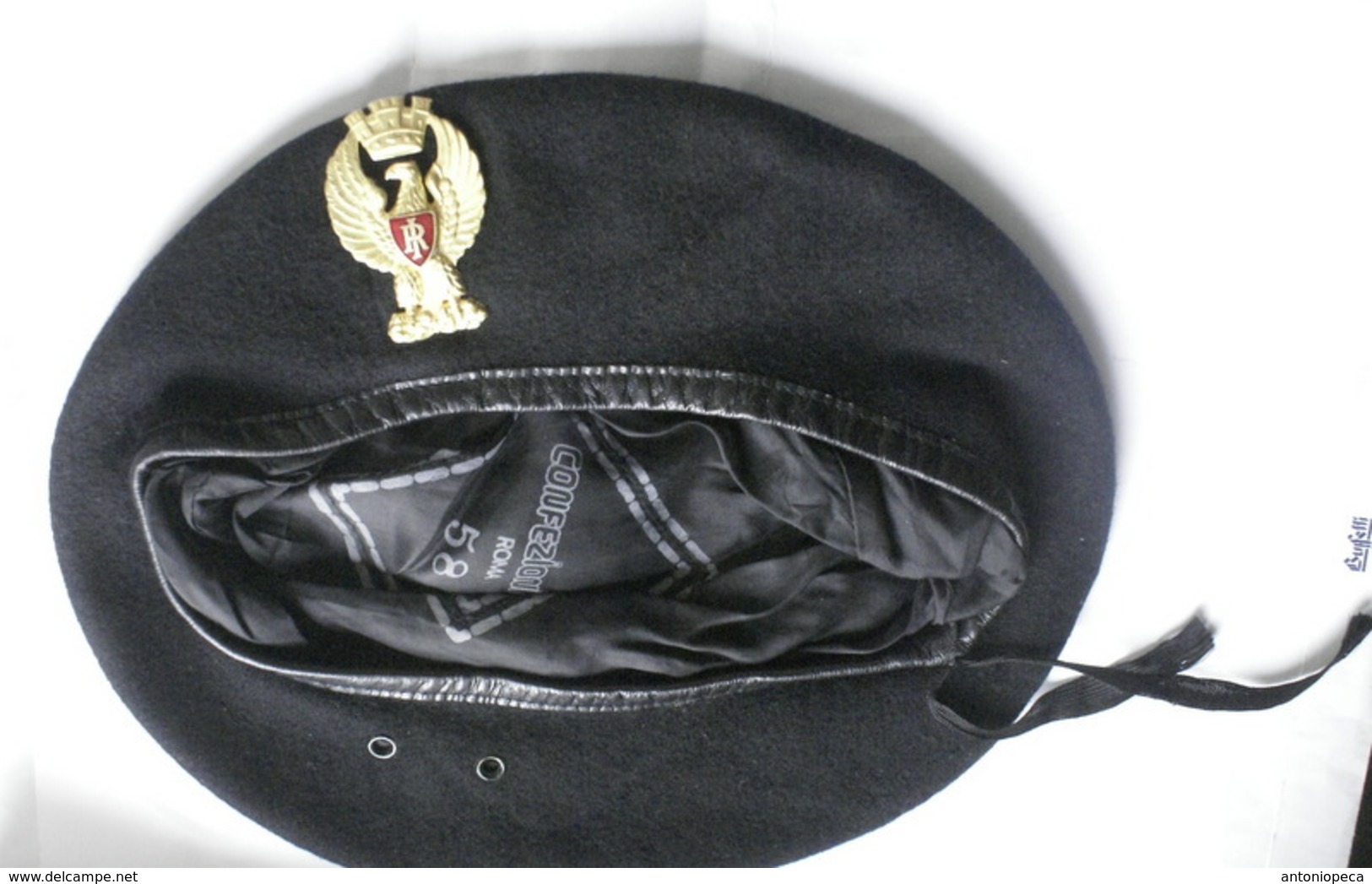 ITALIA , BASCO NERO TAGLIA 58 POLIZIA DI STATO - Headpieces, Headdresses