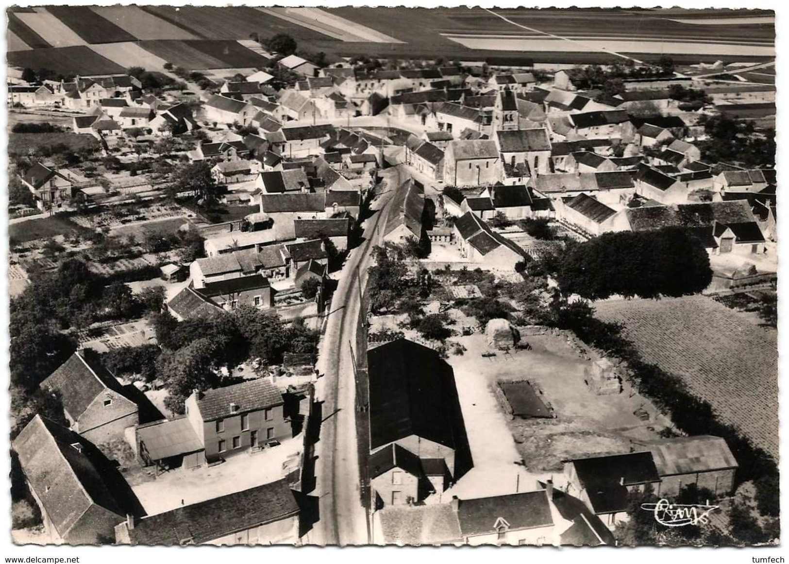 45 - Loiret. Guignonville. 55-58 A - Vue Aérienne - Autres & Non Classés