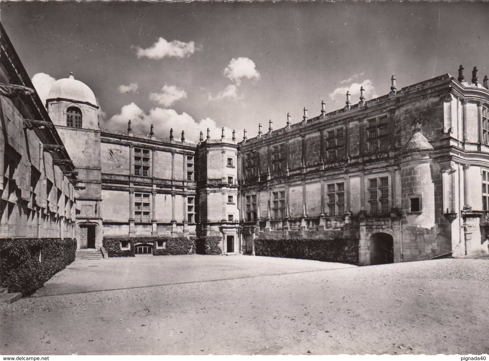 G , Cp , 26 , GRIGNAN , Le Château , La Cour D'Honneur (XVIe S., Restaurée En 1915) - Grignan