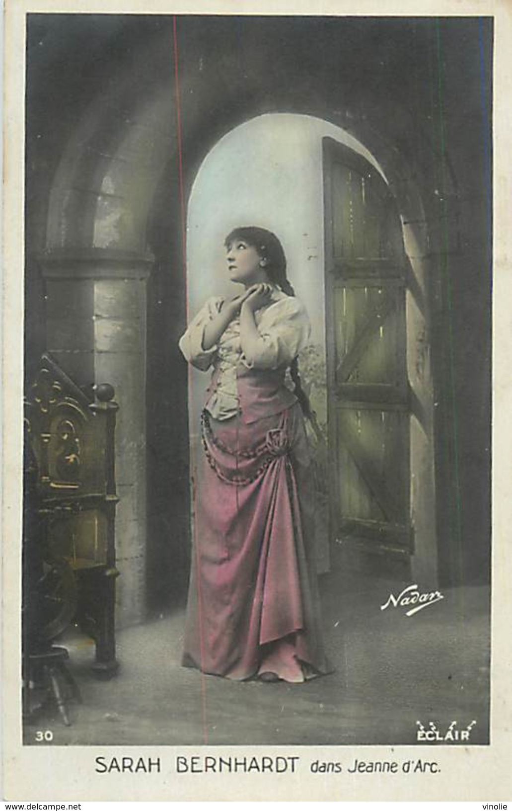 A-17-2503 : SARAH BERNHARDT DANS LE ROLE DE JEANNE D ARC. PHOTO NADAR - Künstler