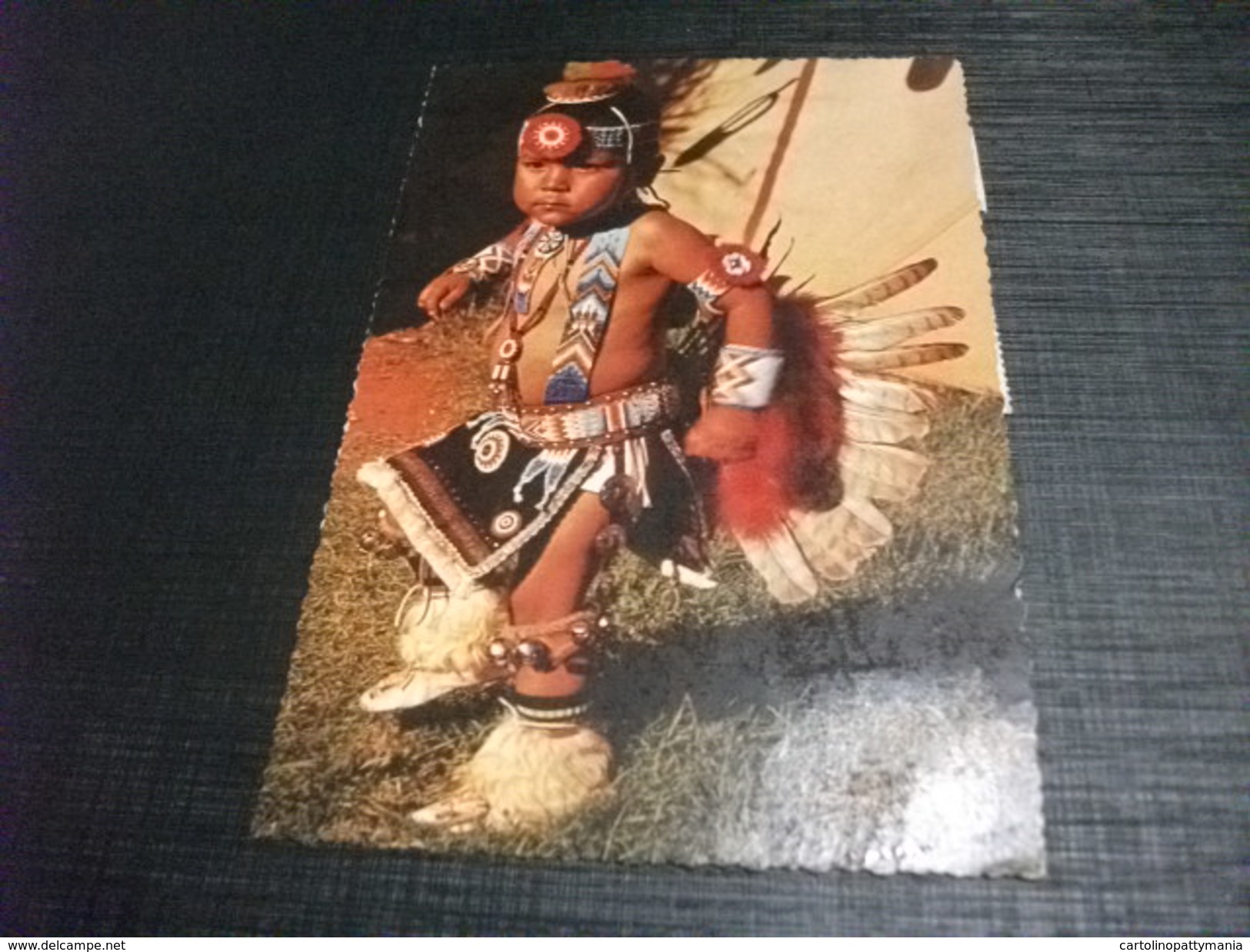 THE THRILLER LITTLE NONNIE  TWO YEAR OLD PAWNEE INDIAN DANCER - Indiani Dell'America Del Nord