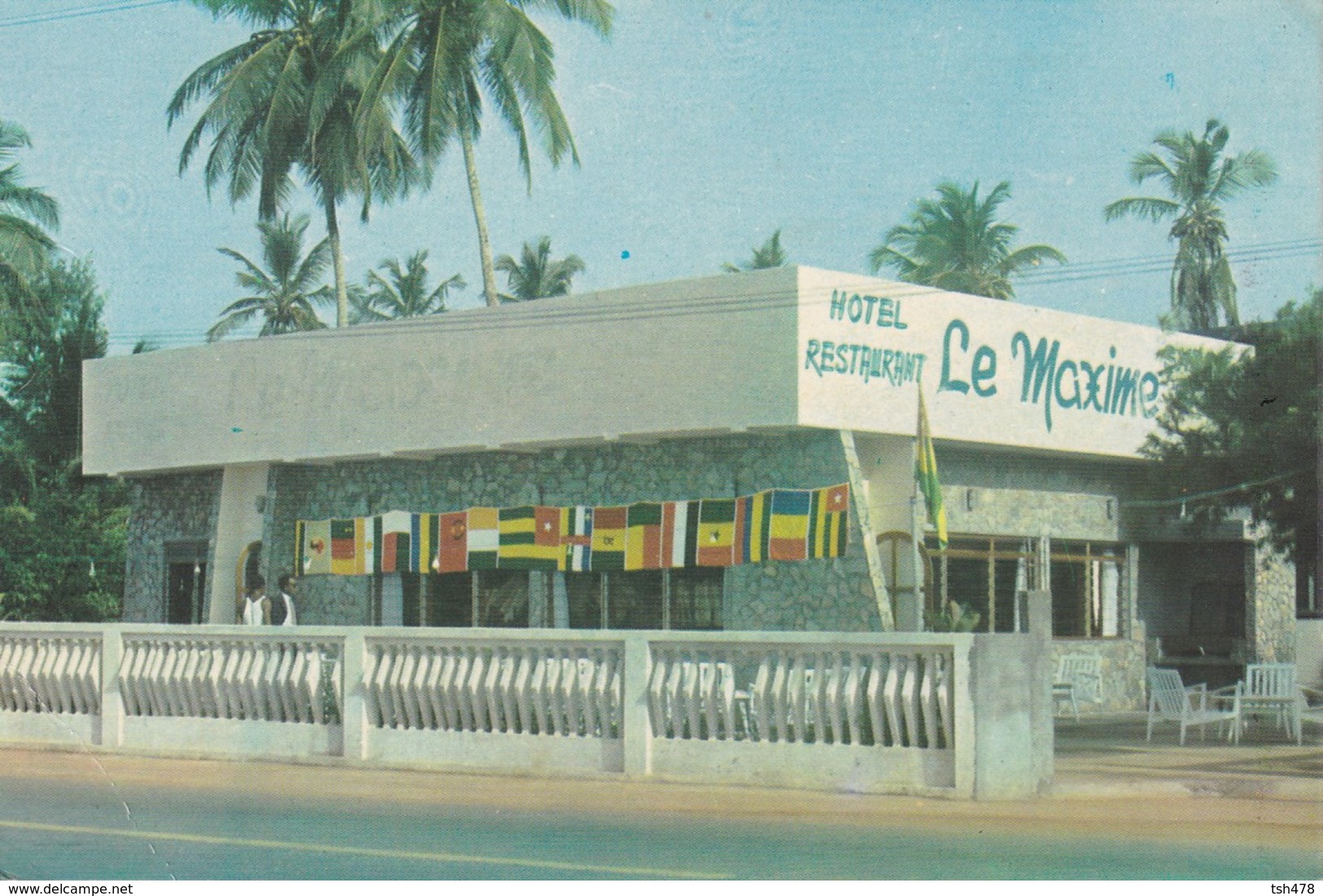 TOGO---hôtel Restaurant LE MAXIME à LOME---voir 2 Scans - Togo